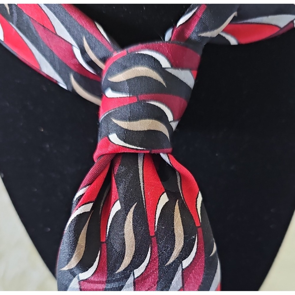 Puritan Men Abstract Wave Pattern Neck Tie Black Red Gray Business Office USA